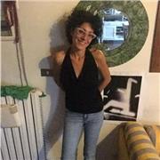 insegnante da 16 anni presso scuola privata Roma, impartisce lezioni di lingua, letteratura, grammatica inglese e francese